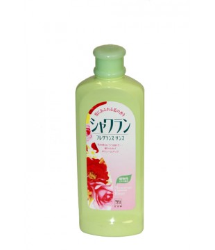 牛乳石鹸 Showerun芳香护发素 230ml